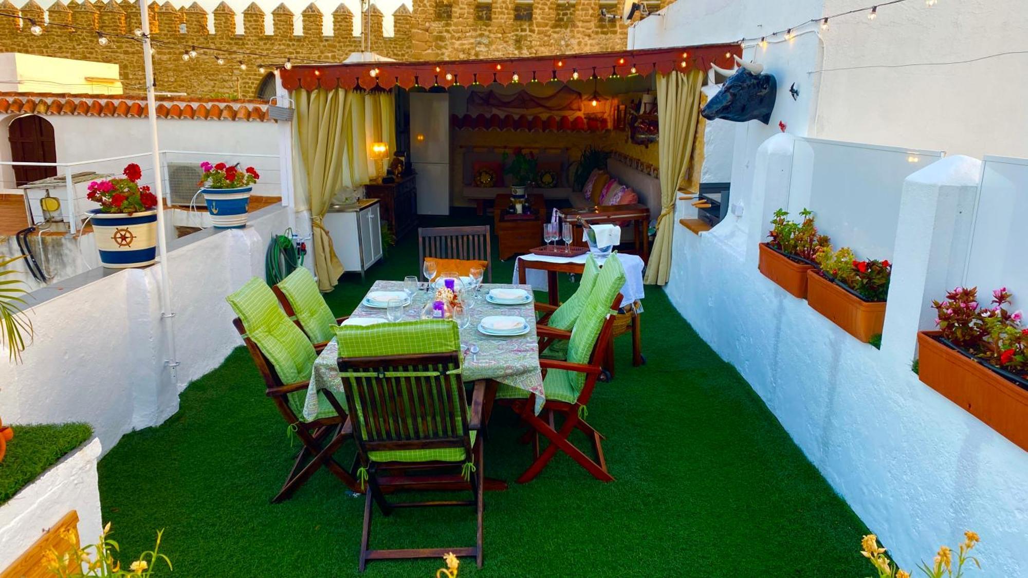 Apartamento Con Terraza,A 100M Playa Costilla Y Frente Al Castillo Rota Exterior foto