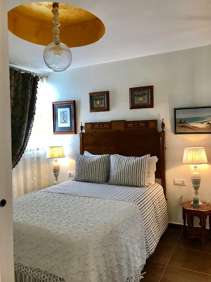 Apartamento Con Terraza,A 100M Playa Costilla Y Frente Al Castillo Rota Exterior foto